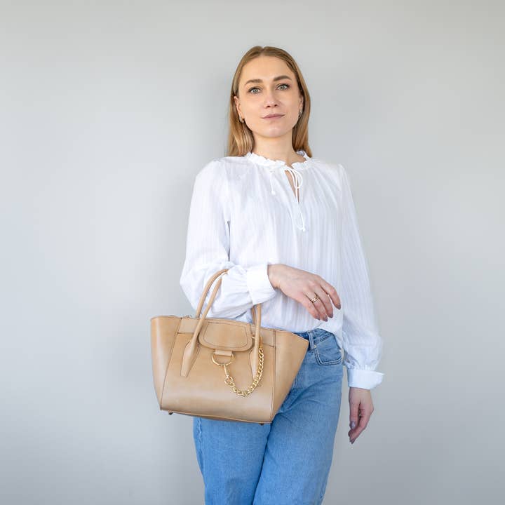 Tas "Urbino" in napplak Licht taupe voor wholesale door LaTalia