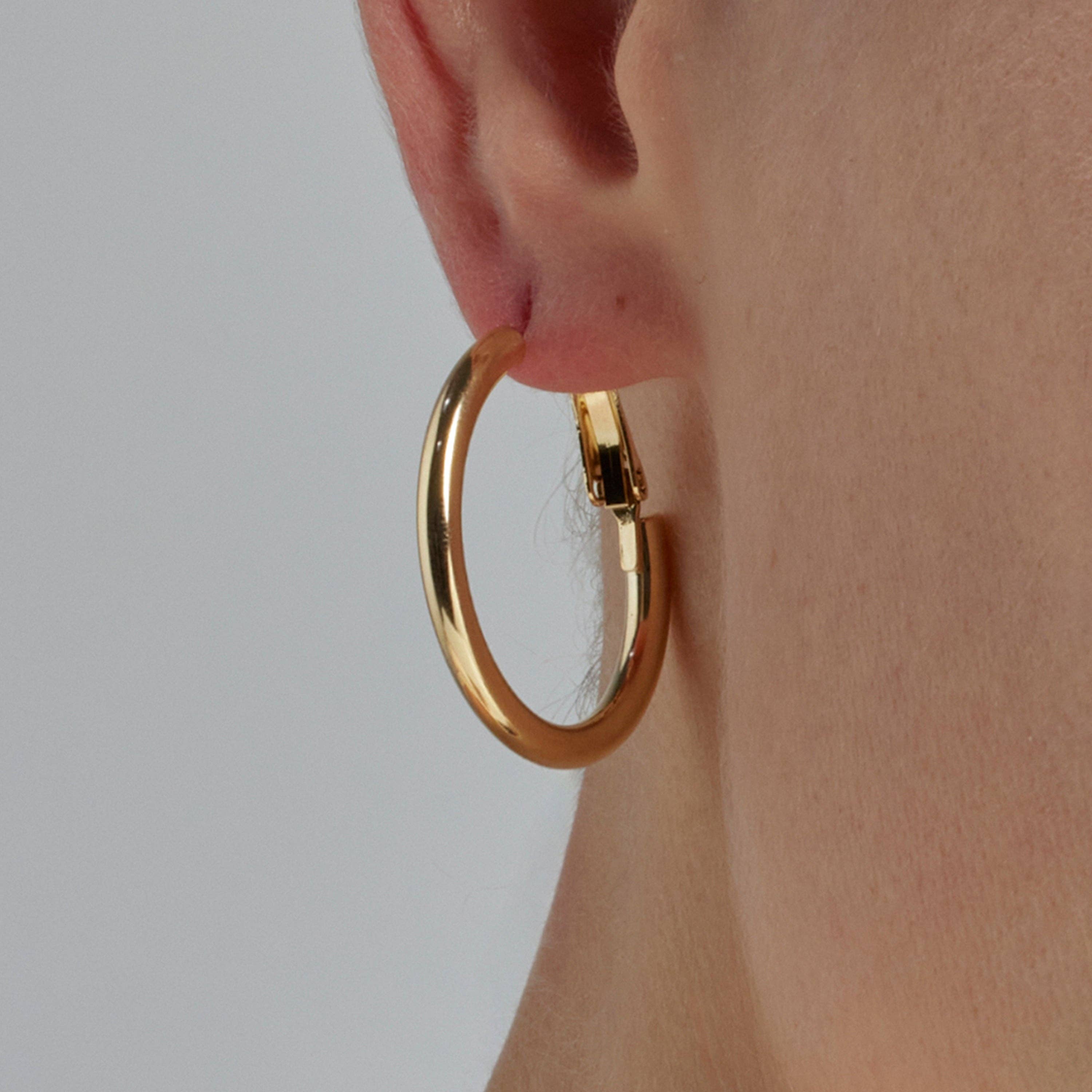 Luxenter - Wholesale Hoop Earrings - Pendientes acabados en oro amarillo de 18k - Sadro4