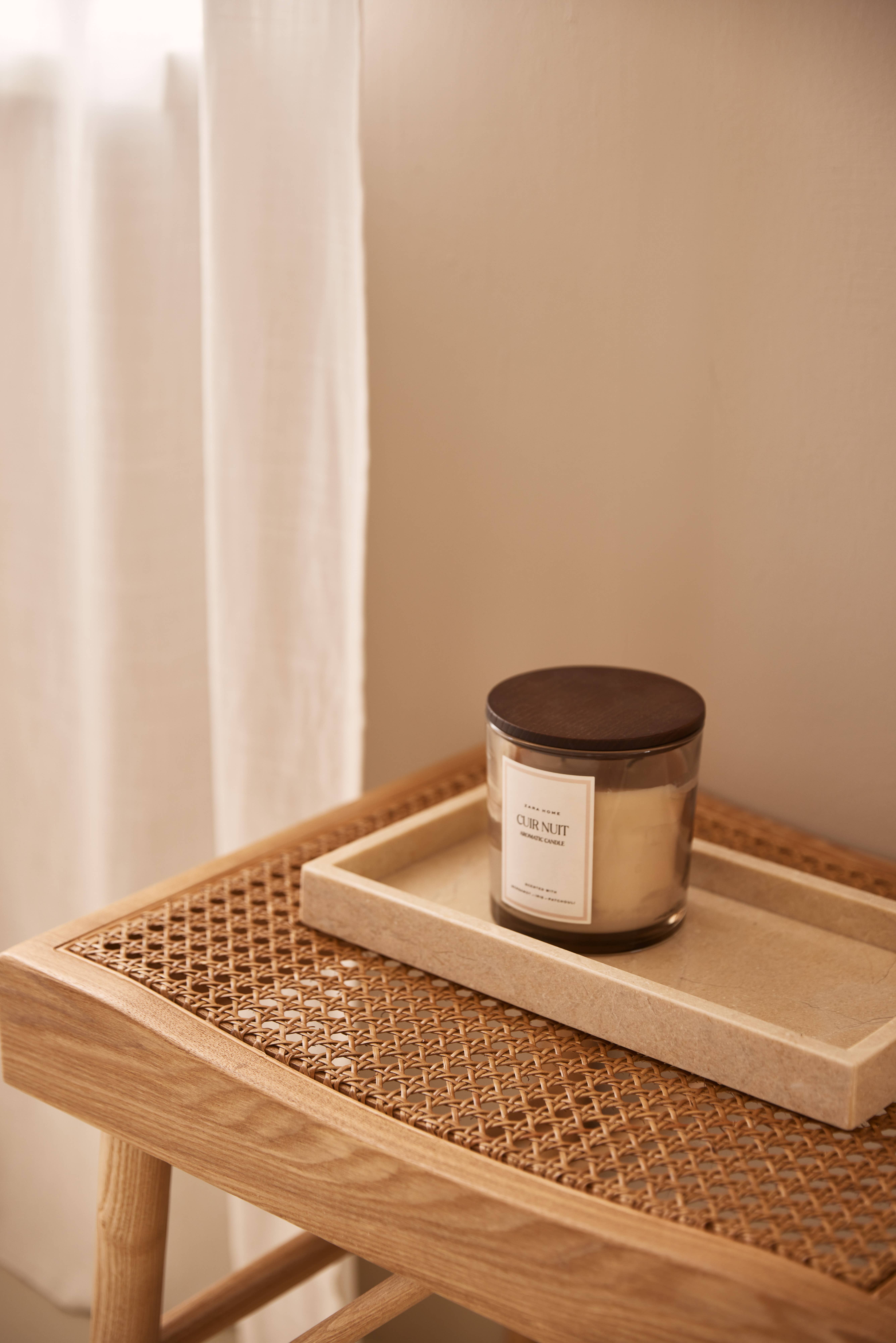 MOOISA B.V. - Wholesale Serving Tray - Marble tray 15x30cm beige2