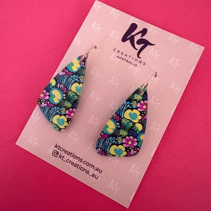 KT Creations Australia - Wholesale Dangle earrings - Summer nights floral acrylic hooks 1