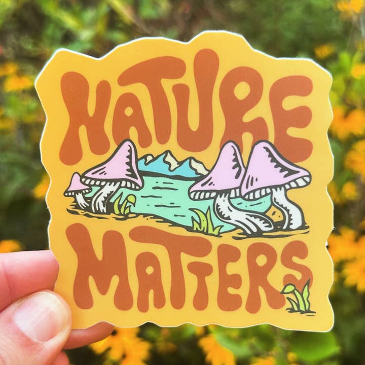 Nature Matters | Autocollant en forme de champignon pour la vente par Menottees