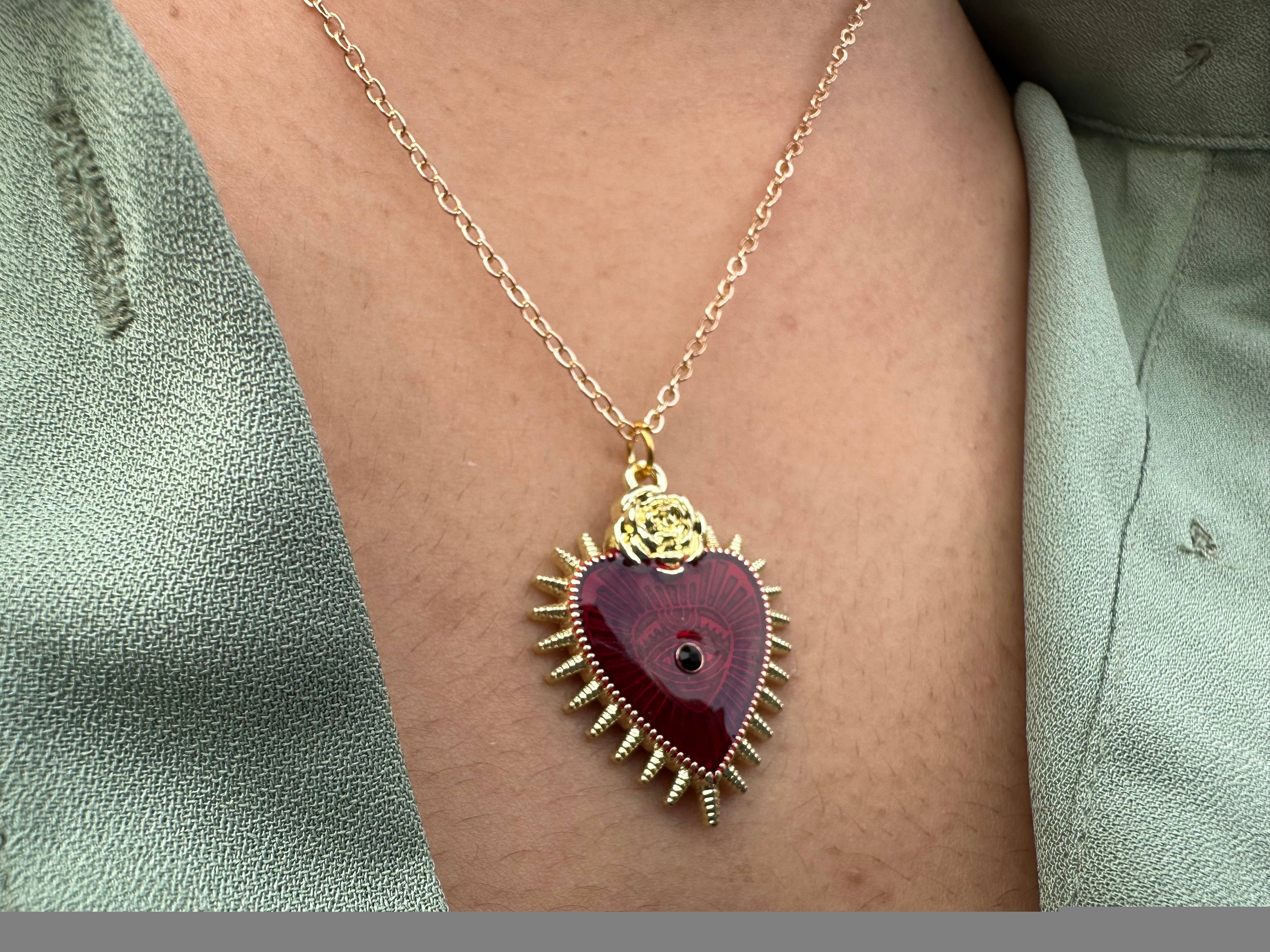 Gemscape UK – wholesale Pendant/charm necklace – Bleeding Heart Necklace - with Rose gold emboss, intricate9