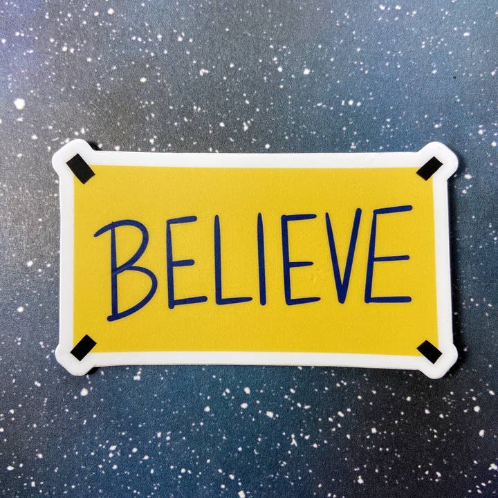 The Red Swan Shop – Großhandel Wandtattoo/-sticker – Vinyl-Aufkleber „Believe“ Ted Lasso Umkleideraum-Schild2