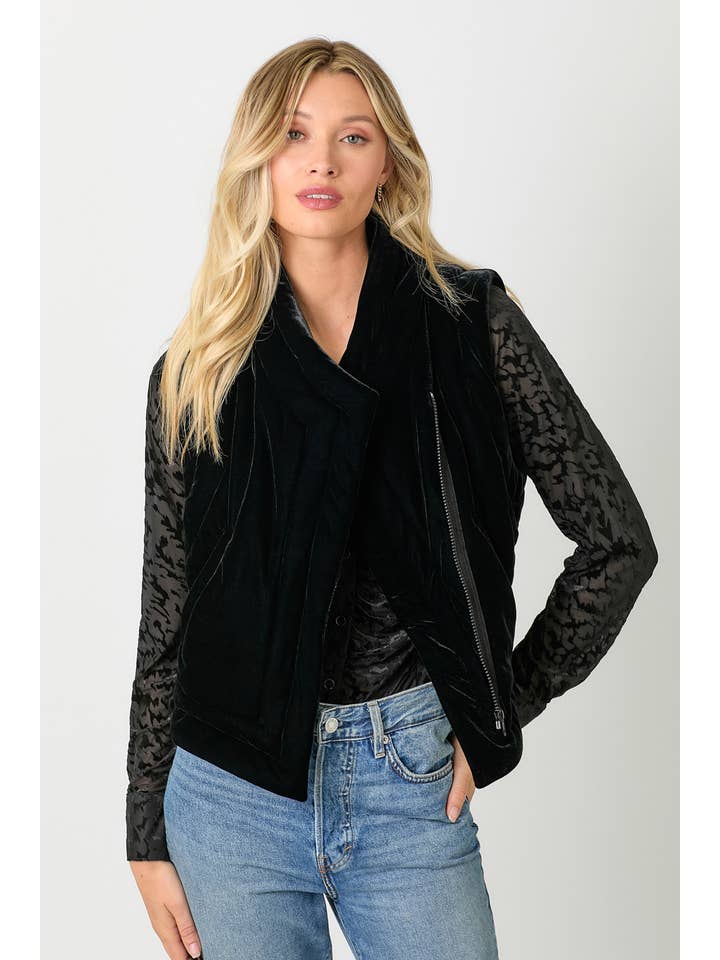 Mystree - Wholesale Outerwear Vest - Women's - 60301 Velvet Puffer Vest