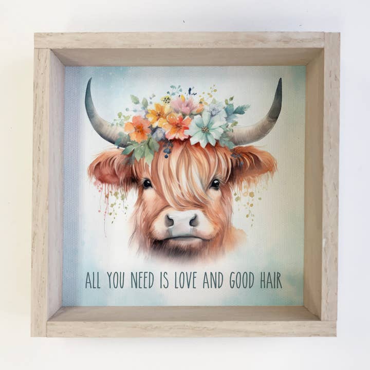 Godt hår Highland Cow - Sød indrammet dyrevægkunst - Dekoration for engroshandel hos Hangout Home