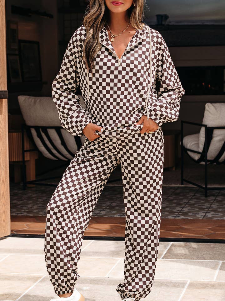 Athleisure Checkered 2pcs Pants Set for wholesale by FULL TIME PURCHASE
