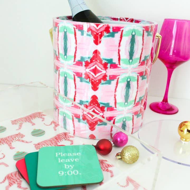 Juliskhinkylare | Helgiskhinkylare | Vinkylare för wholesale av Clairebella Personalized Gifts & Pillows