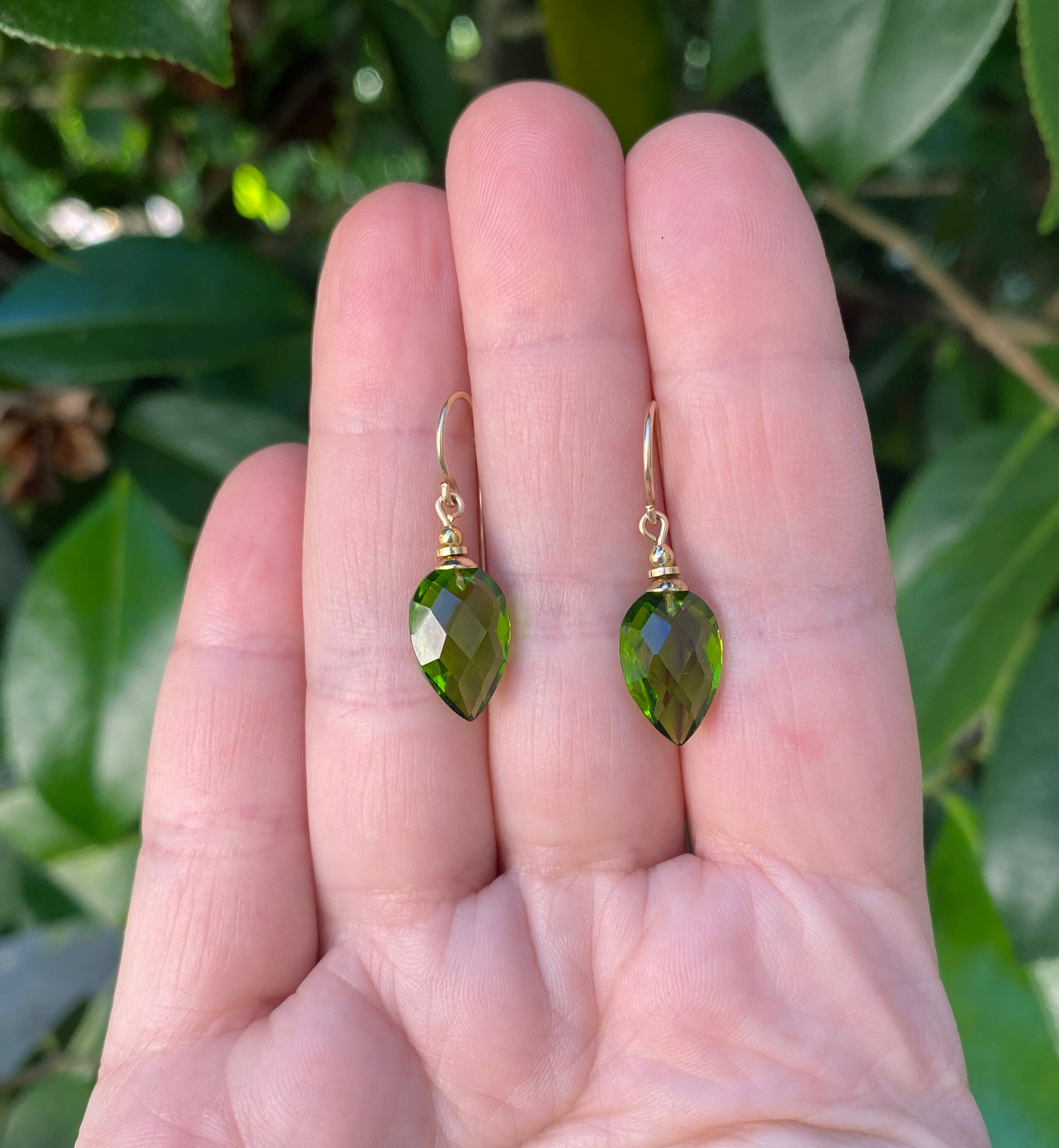 Owen Glass Collection - Vendita all'ingrosso Orecchini pendenti - ARLECCHINO 5 - ORECCHINI IN VETRO SFACCETTATO EXTRA FINE VERDE2