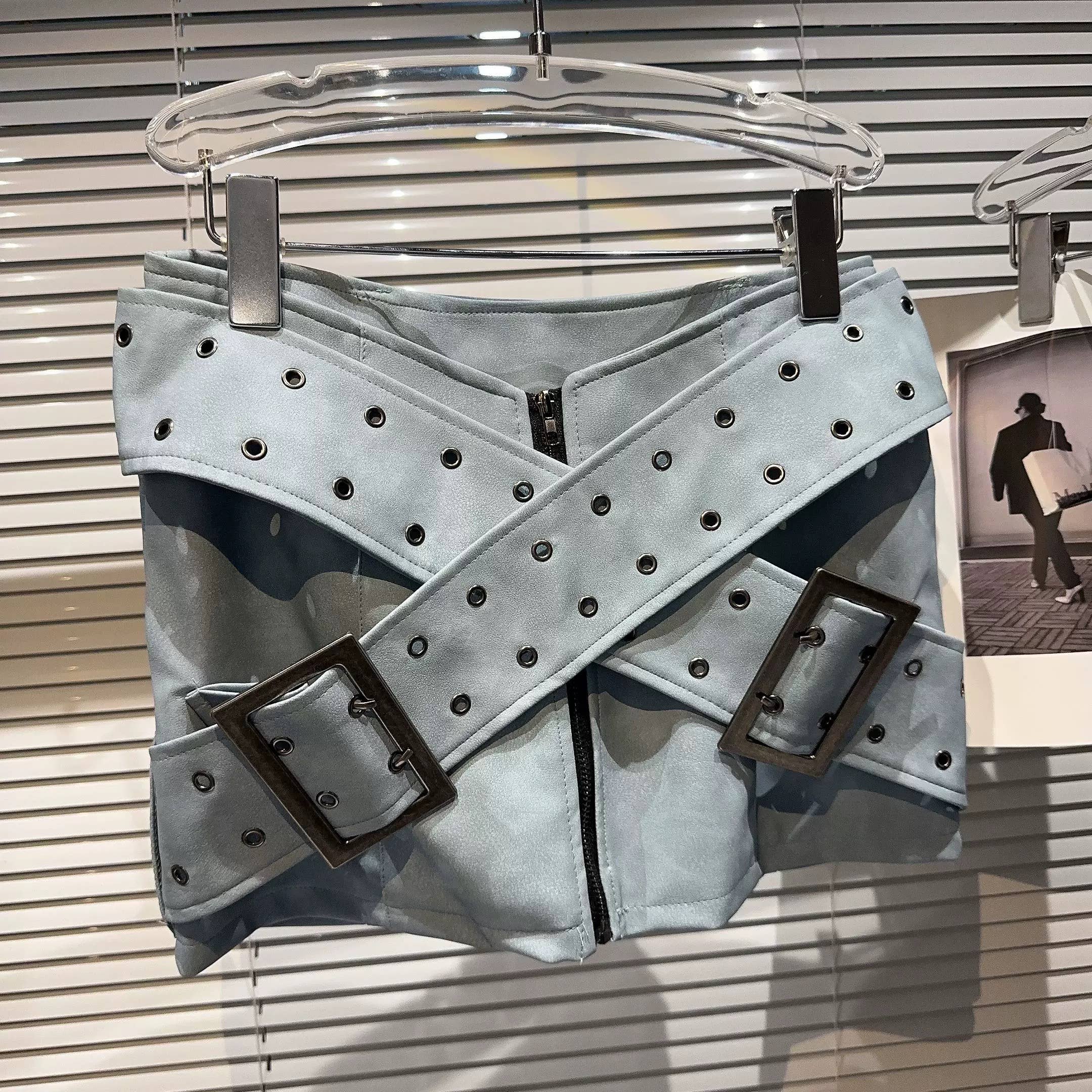 Productseeker - Vente Jupe – femme - Jupe Mini SK79Y PU avec Large Ceinture Croisée – Style Urbain15