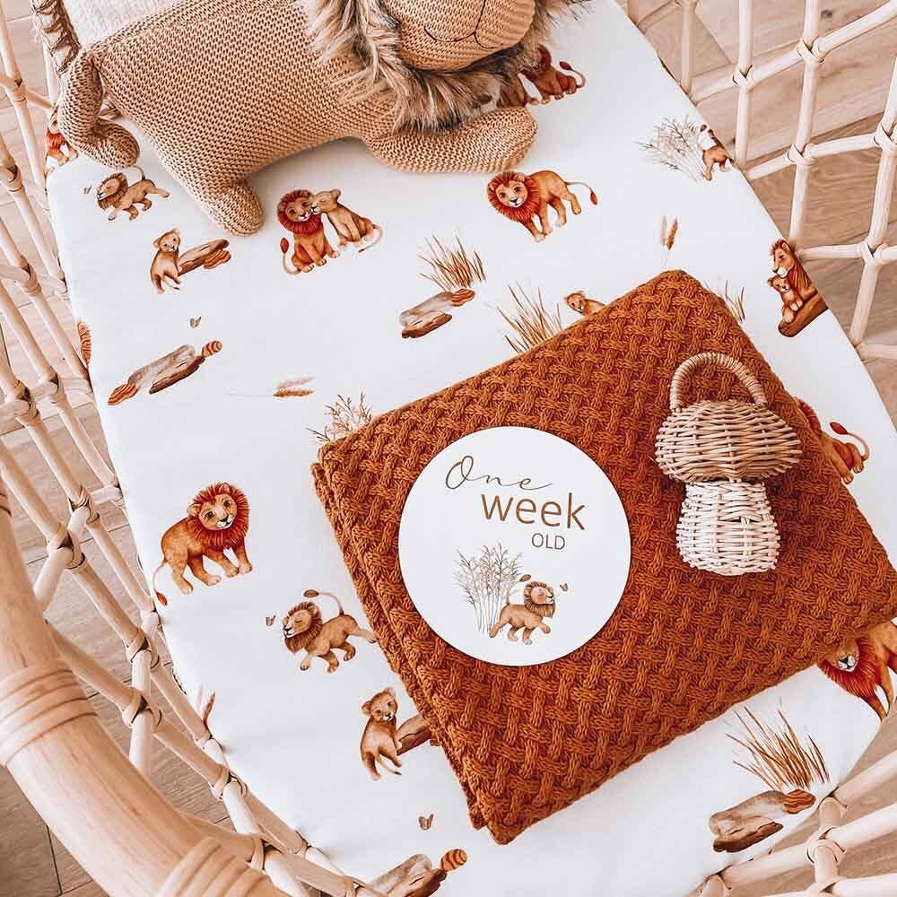 Snuggle Hunny – wholesale Milestone art/keepsake – Child & baby – Lion & Sunrise Gold Reversible Milestone Cards6