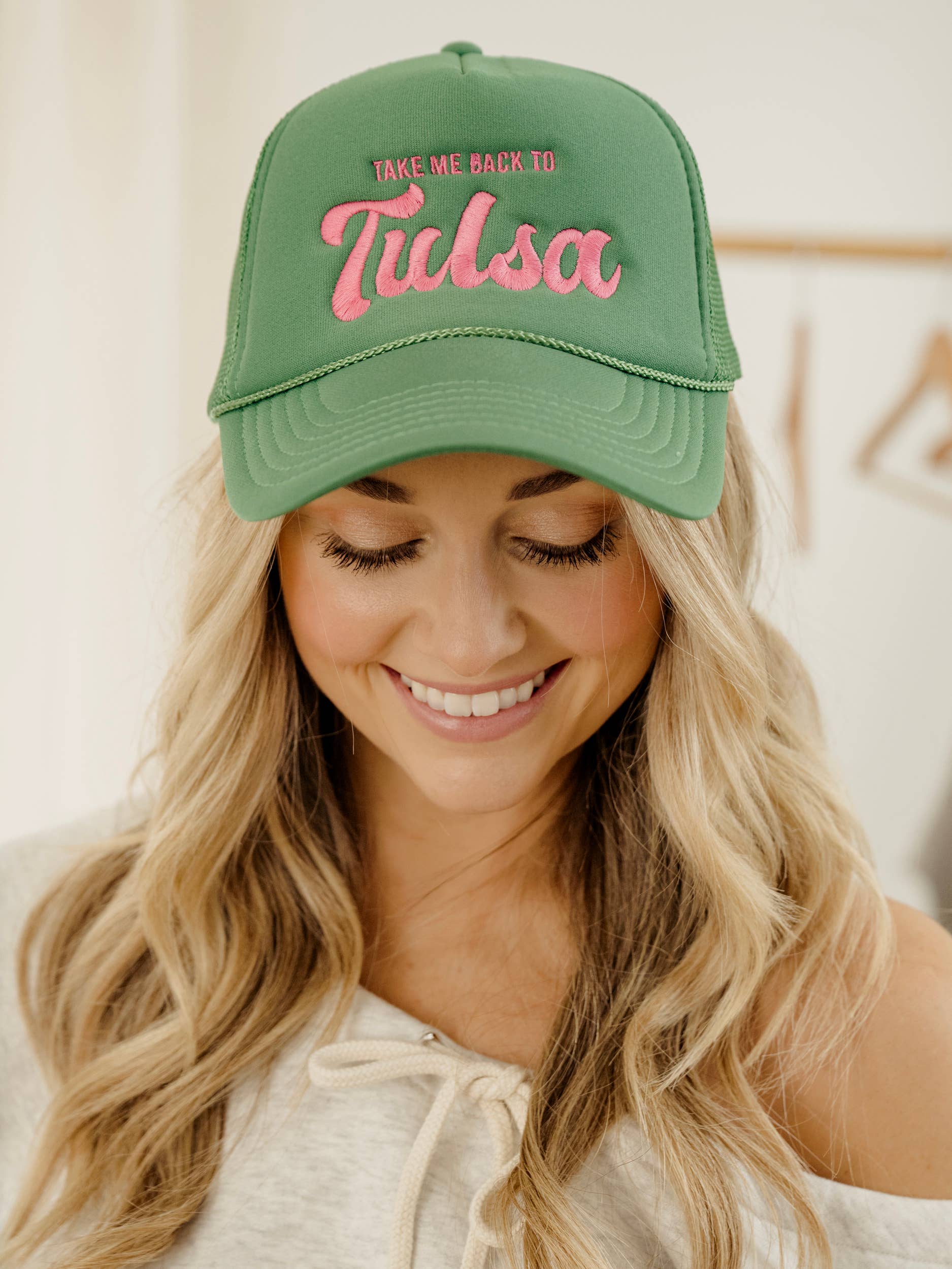 LivyLu - Vente Casquette de camionneur – femme - Chapeau de camionneur vert brodé Take Me Back To Tulsa2