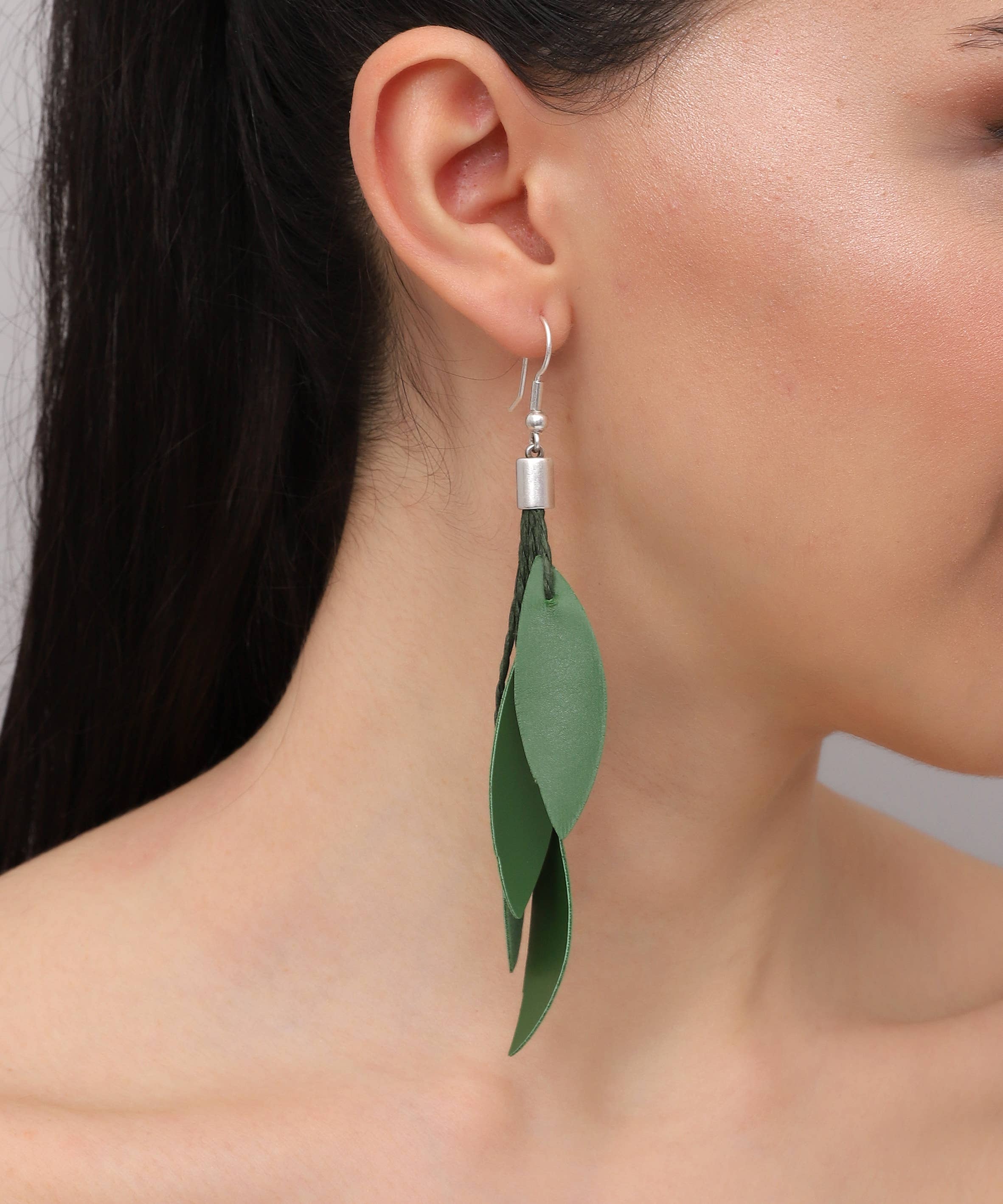 AVENS - Wholesale Jewelry Set - Handmade special design leather leaf jewelry set5