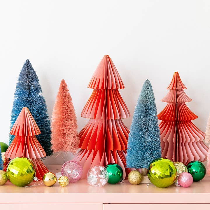 Jollity & Co. + Daydream Society - Wholesale Christmas Decoration - Pink & Red Tree Honeycomb Set1