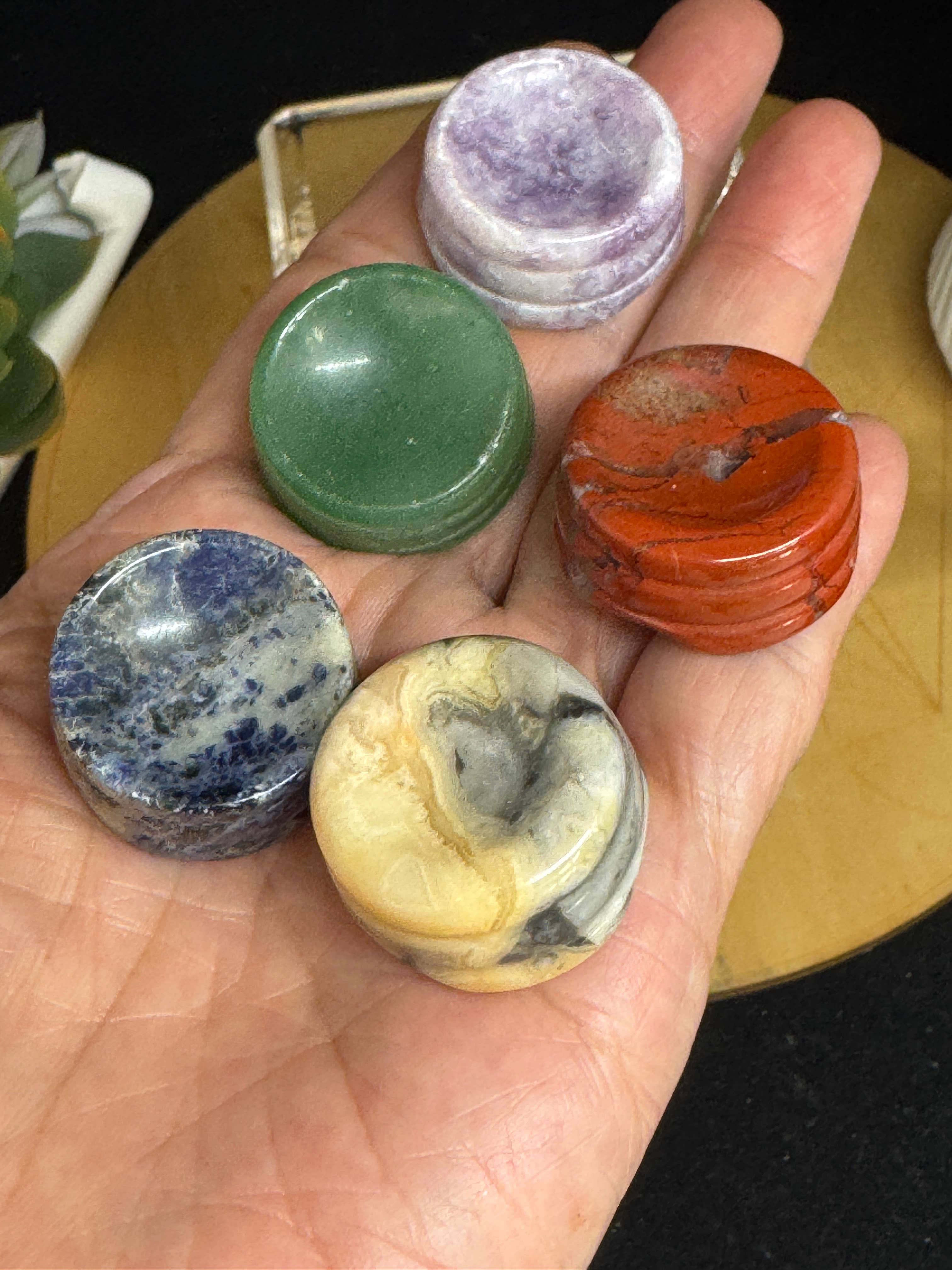 The 7 Directions - Wholesale Spiritual Stone/Crystal - 5 pc Mix gem sphere holder G4442