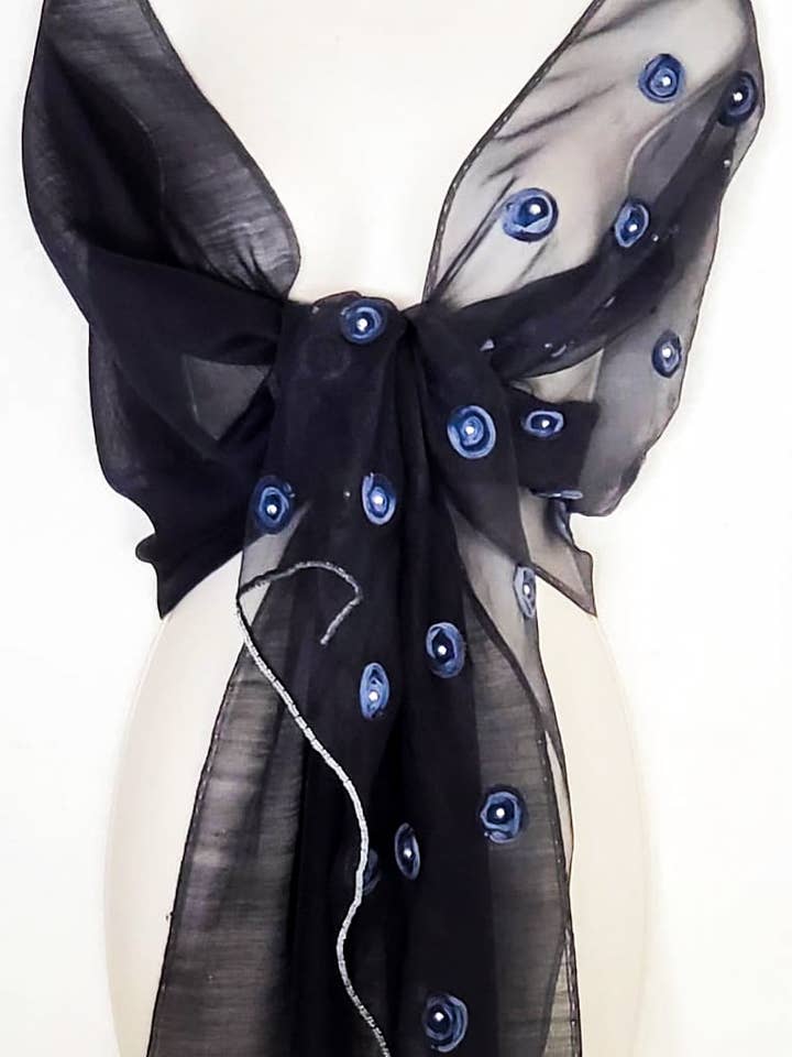 Écharpe Tender Love (noire) pour la vente par Bluestar