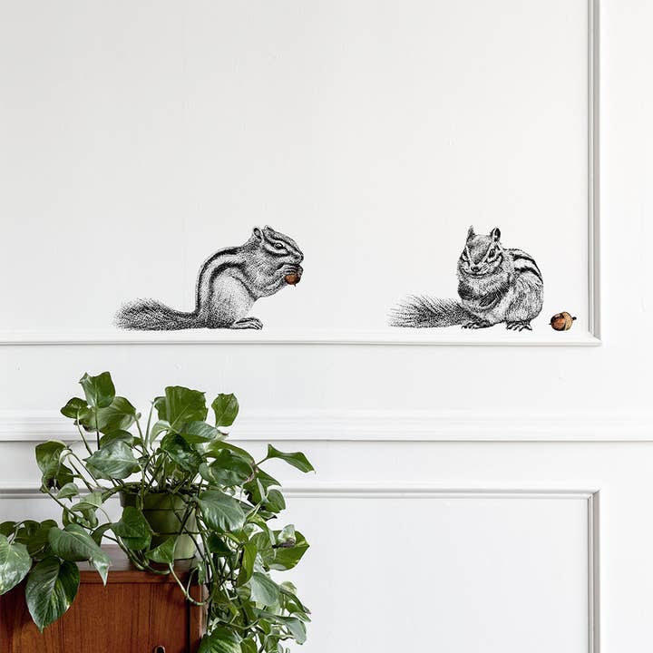 Chipmunk wall sticker set voor wholesale door Fine Forest