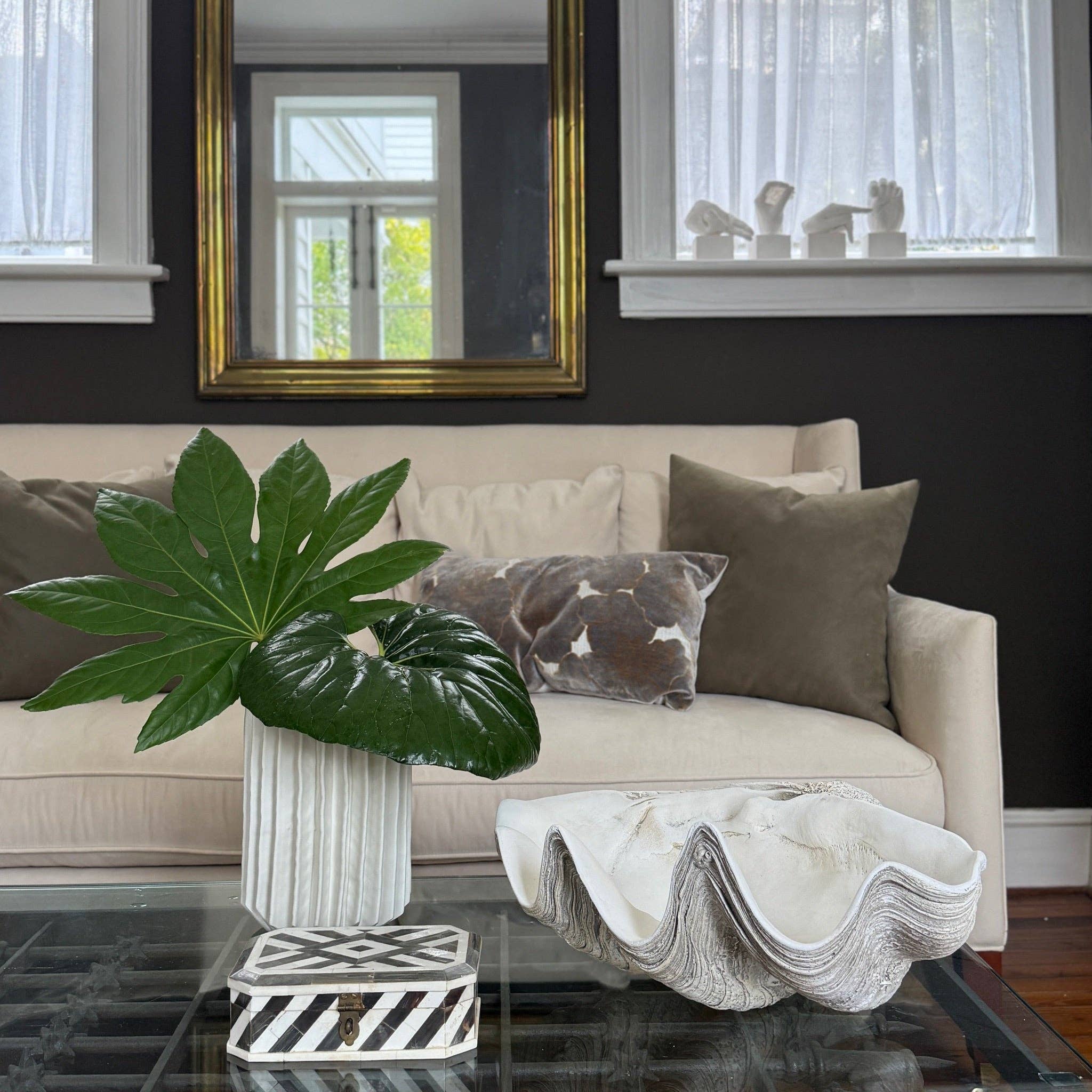 House Parts, Inc. - Wholesale Decorative Tabletop Object - South Pacific Clam Shell10