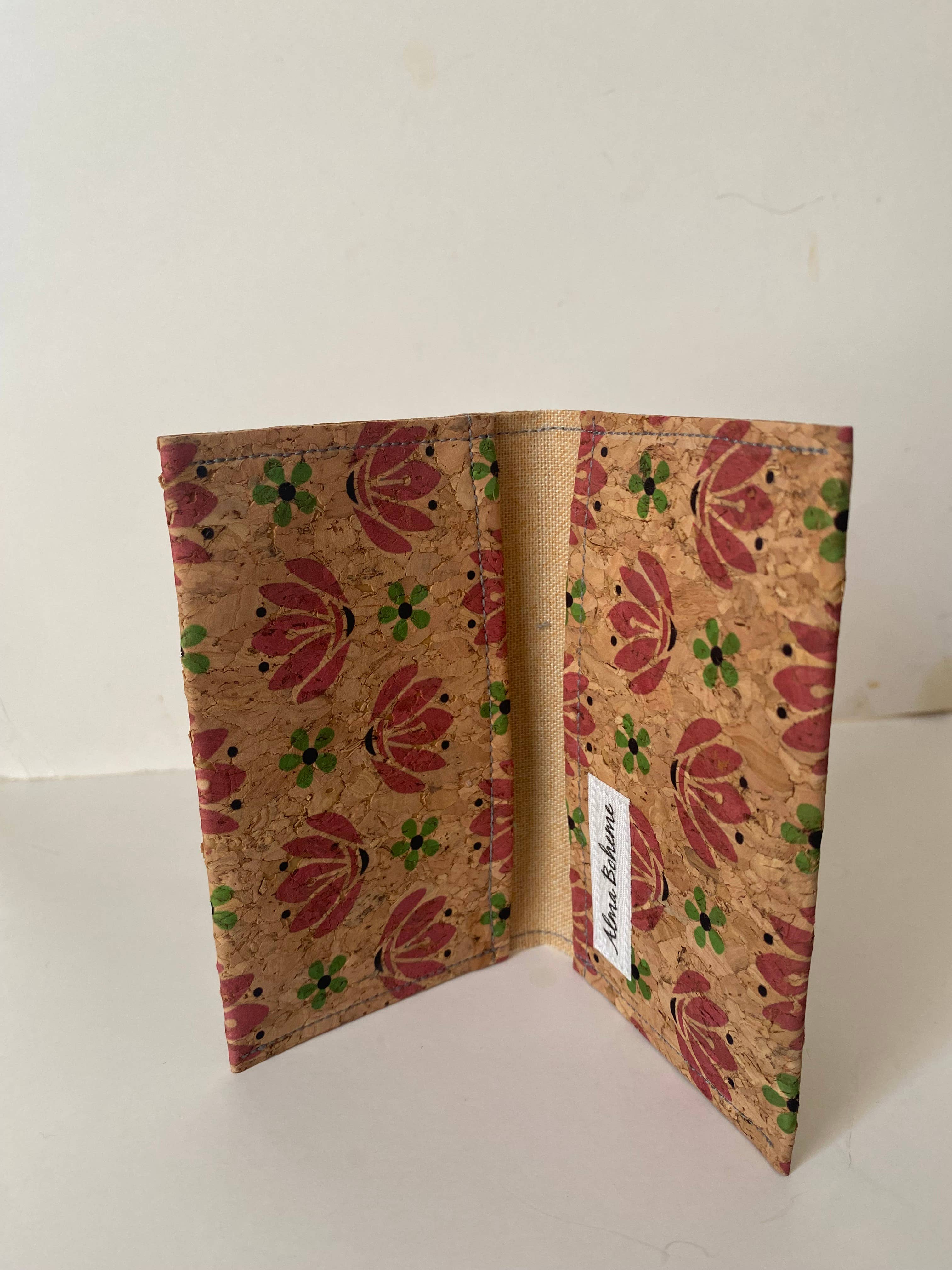 Alma Boheme Handmade - Vente Portefeuille – femme - Portefeuille pliant en liège avec motifs nature - Porte-cartes3