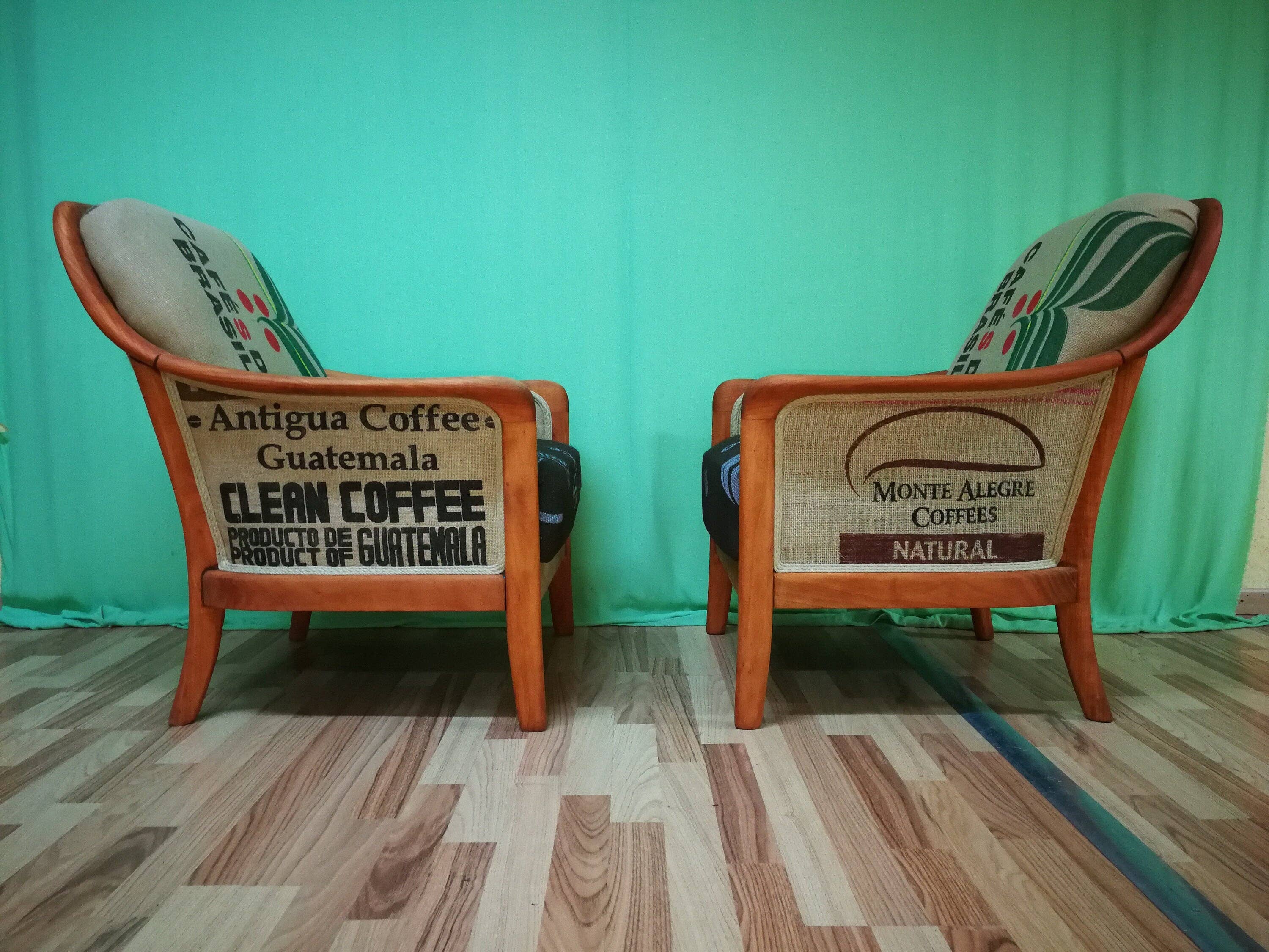 CAFFAHHAUS – wholesale Area rug – Vintage decorative armchair from “Coffee Zen Collection”2