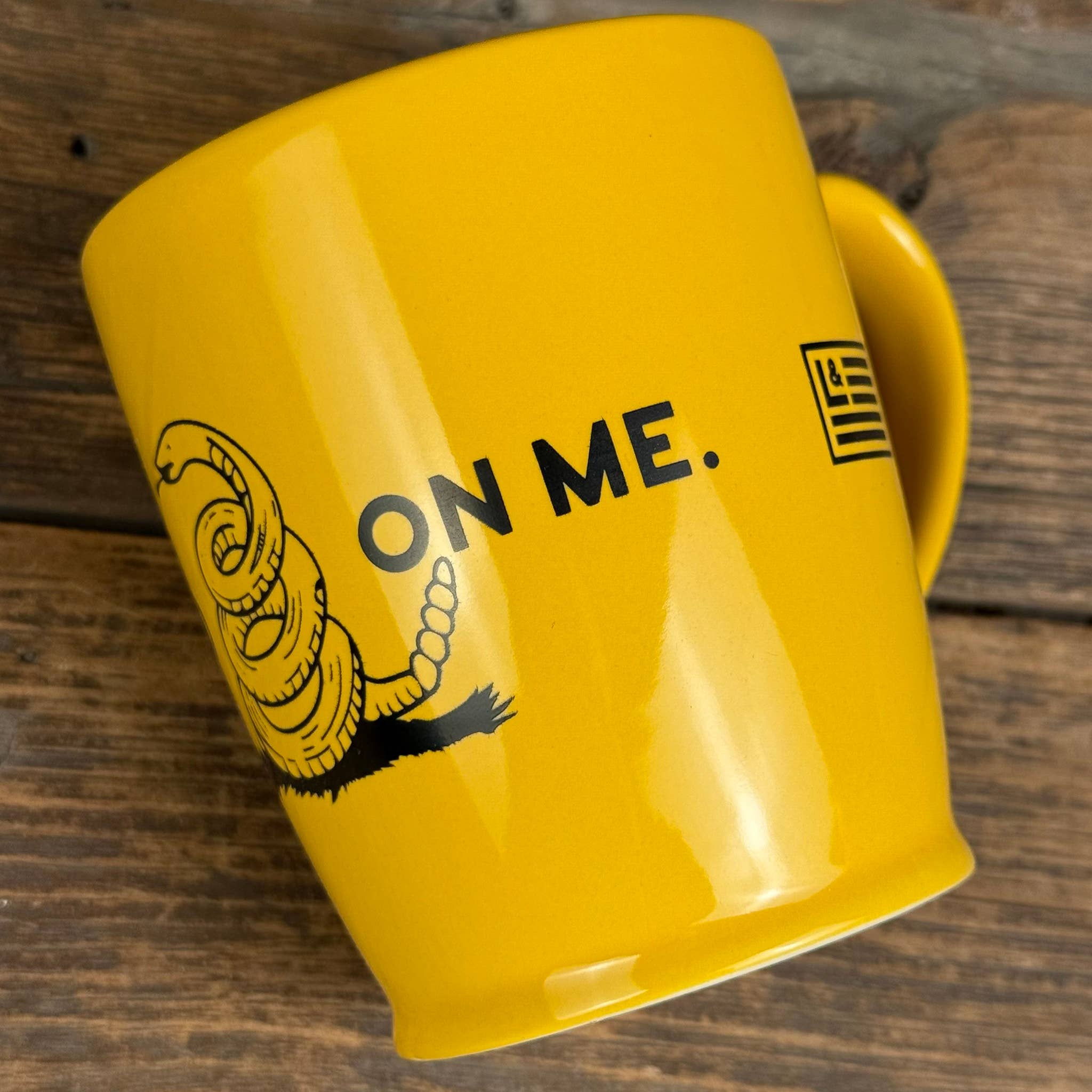 Liberty & Co. - Wholesale Coffee Mug - Don't Tread On Me – Gadsden Ceramic Mug10