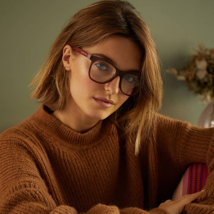 Penny blue filter glasses, presbyopia and graduated for wholesale by GOODBYE, RITA