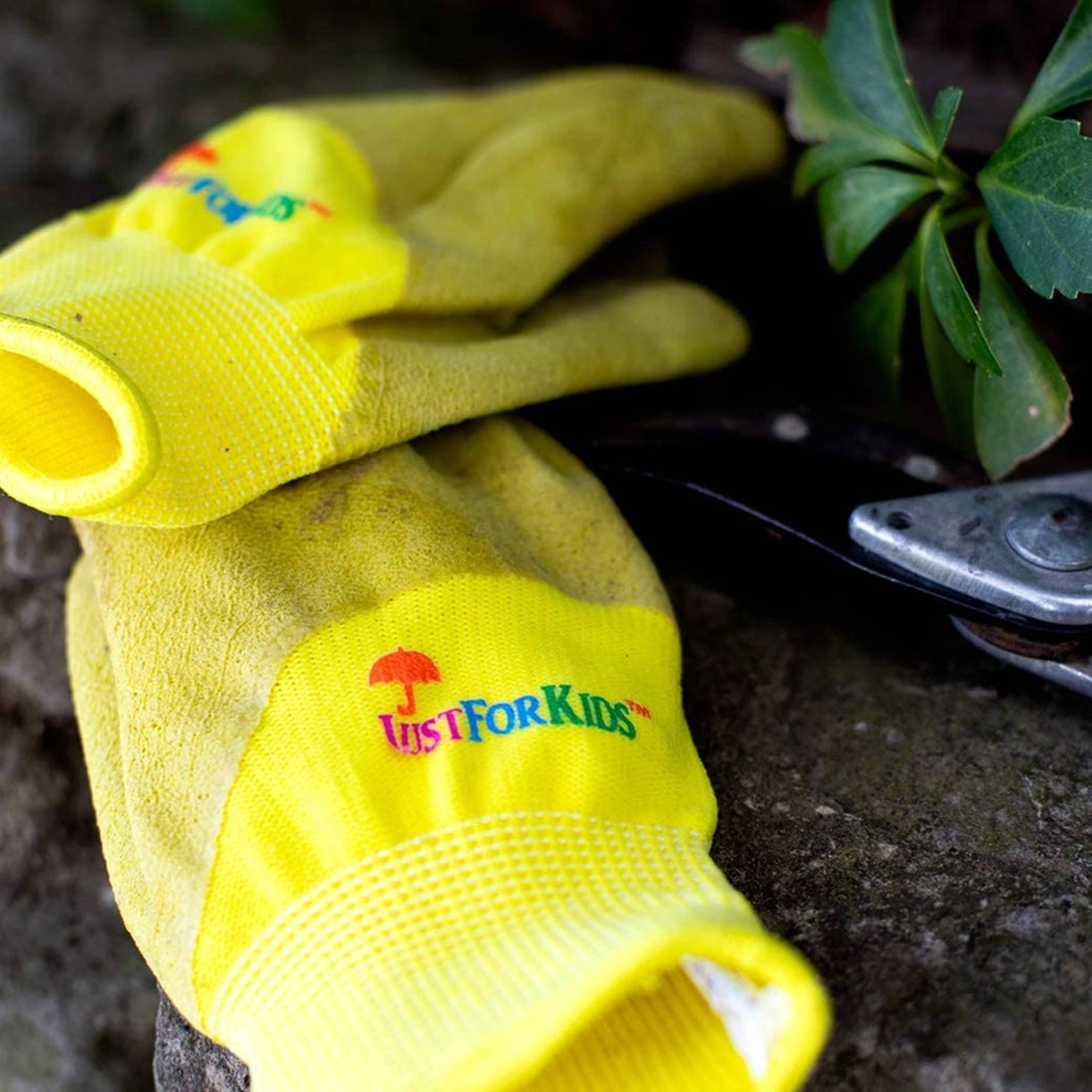 G & F Products - Wholesale Garden gloves - Kids Garden Gloves, Premium MicroFoam Coated, Dirt Resistant7