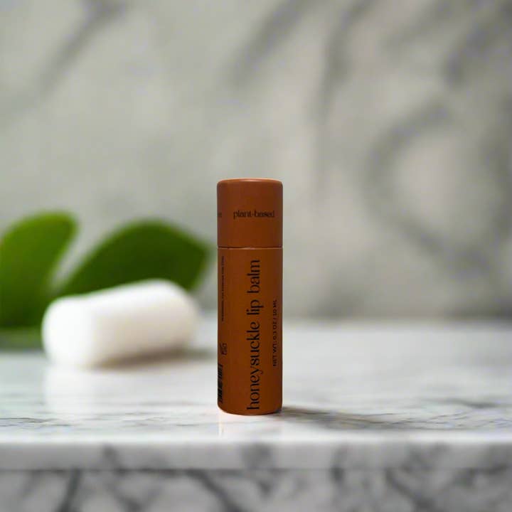 Krem au Krem, LLC - Wholesale Lip Balm - Hydrating Lip Balm2