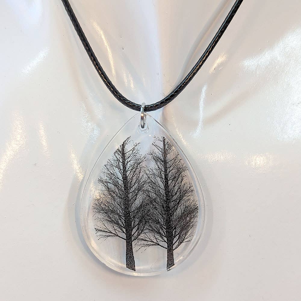 Stylish Jewelry Supply – Engroshandel Halskæde med vedhæng – Moderne sorte træer silhuet tåreharpiks halskæde4