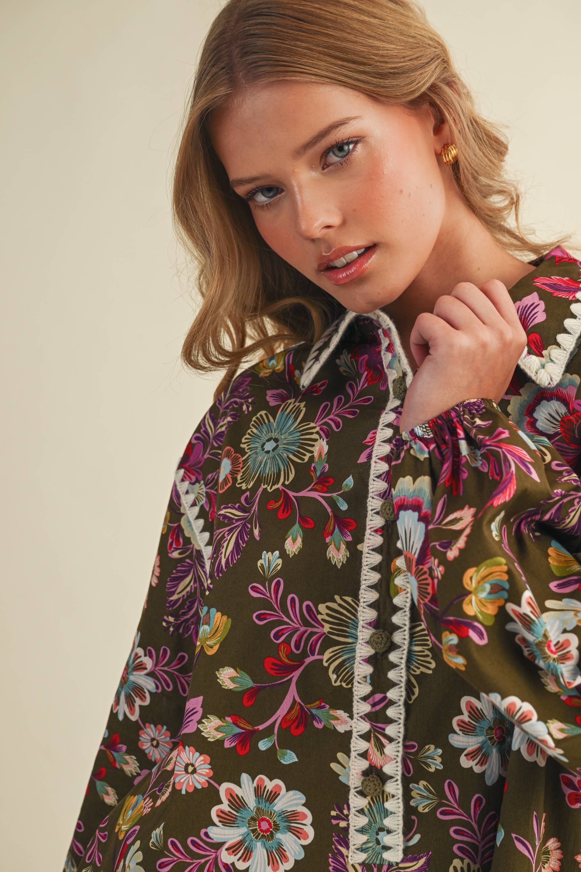 &MERCI - Wholesale Dress - Women's - EXCLUSIVE PRINT BLANKET STITCH BUTTONED MINI DRESS MDR429818