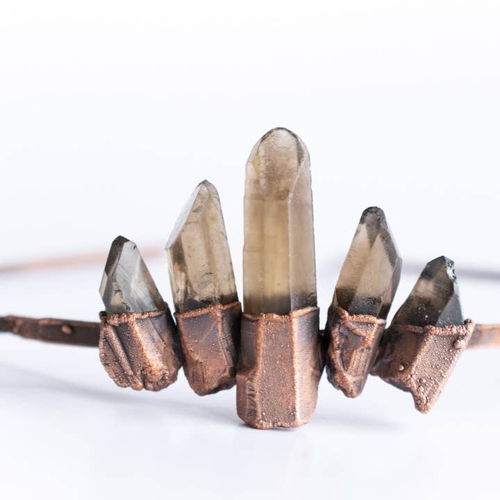 Couronne de quartz fumé brut pour la vente par HAWKHOUSE