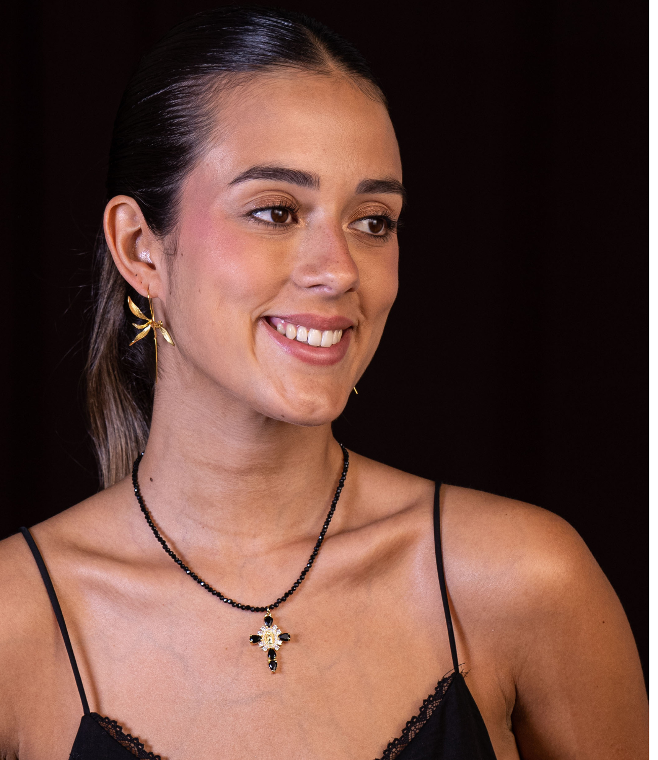 PHOEBE´S - Wholesale Choker/Collar - Black tourmaline bead necklace with cross and zirconia3