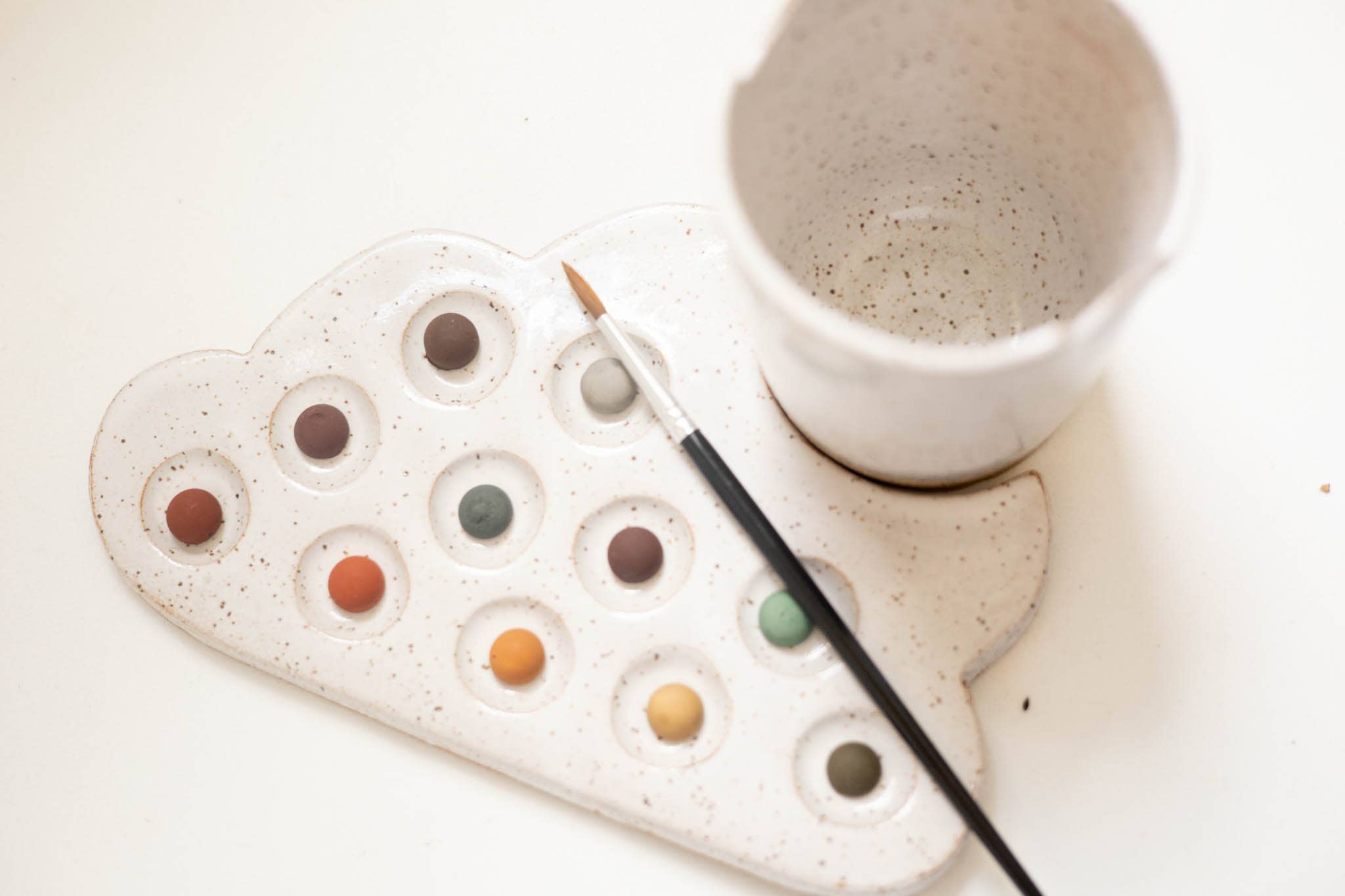 joye made clay - Wholesale Palette/Mixing Tray - ceramic nesting cloud palette and brush cup set3