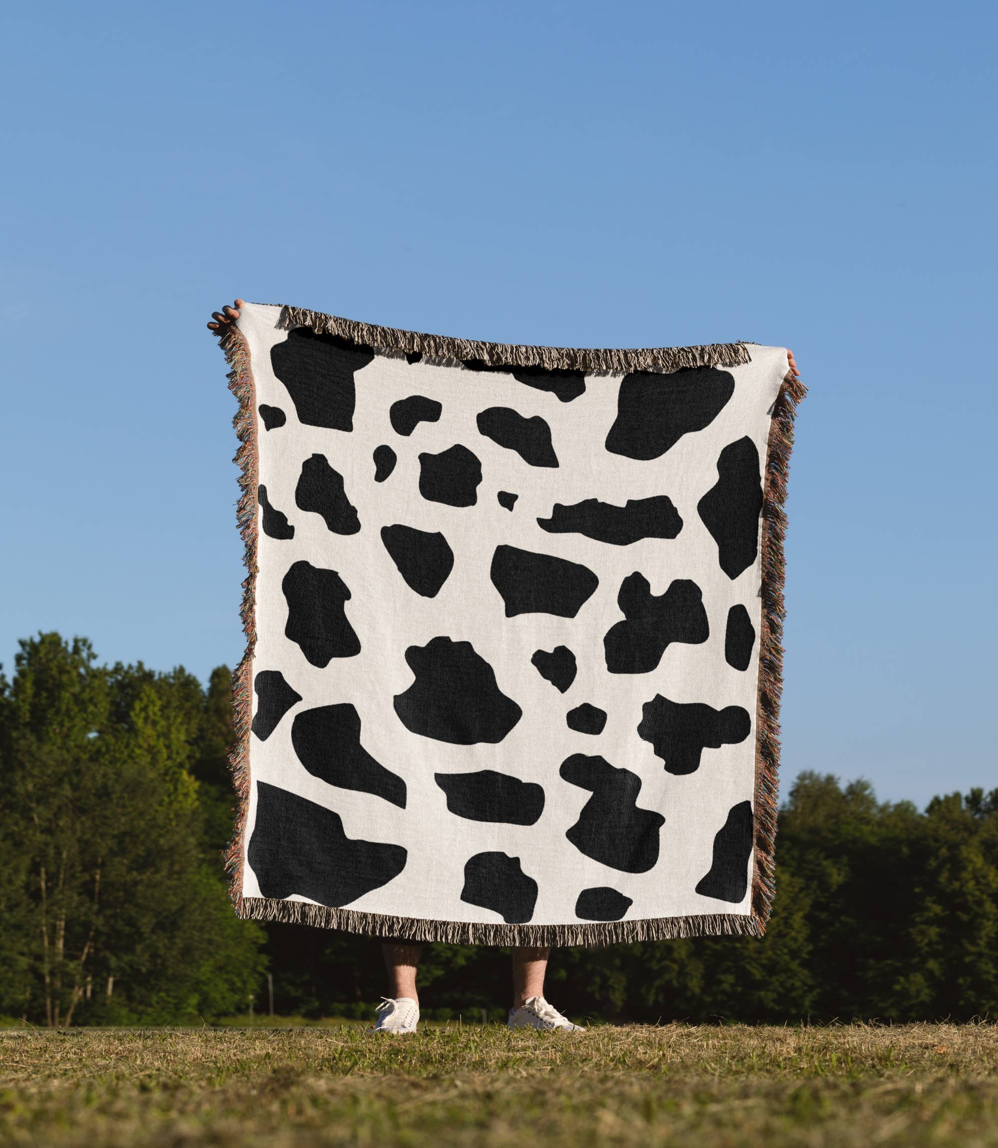 3dRose - Wholesale Throw Blanket - 3dRose, Black and white Cow pattern - Animal print - patches spots dairy skin hide fur stylish cowboy, Blanket1