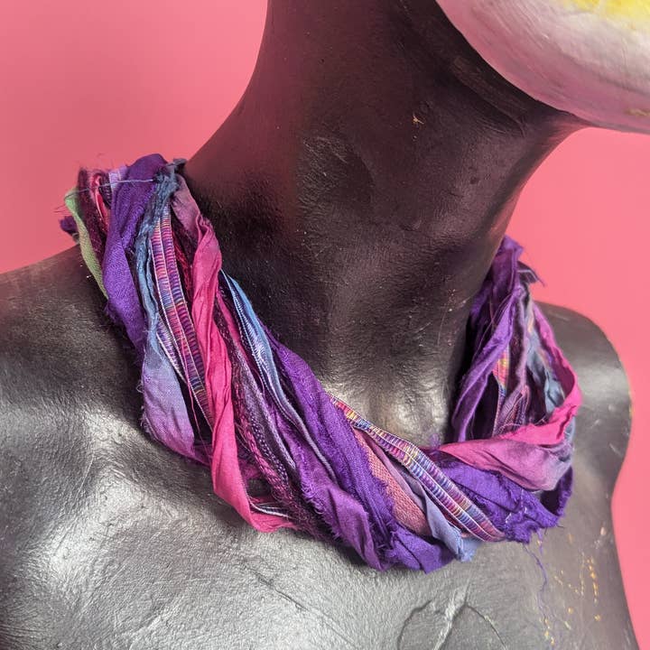 Megan Crook Textiles – wholesale Woven necklace – Silk Yarn Necklace in Pink and Purple1
