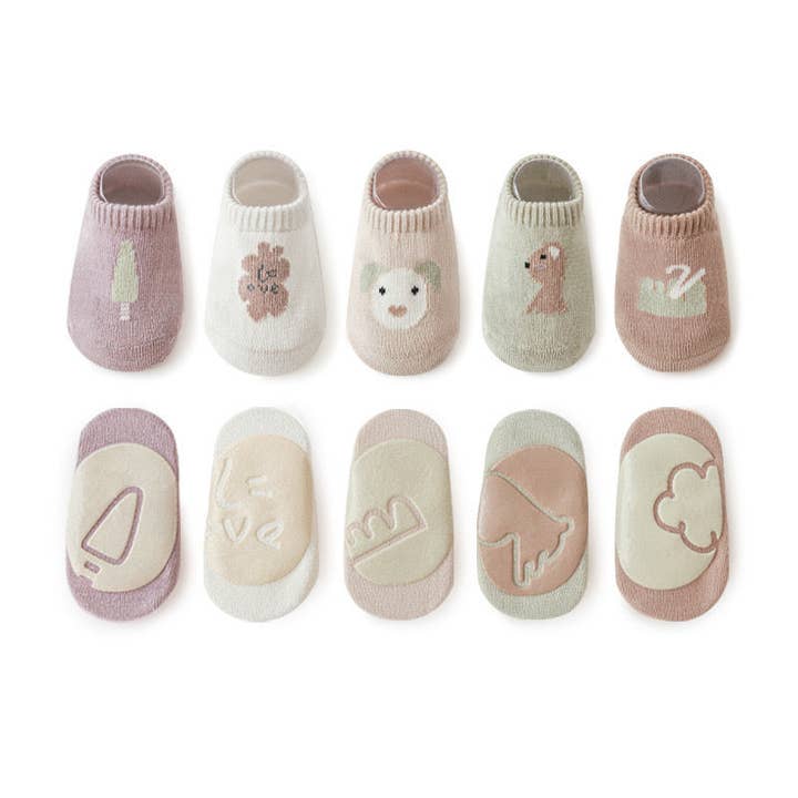 Kids Girl Embroidered Pattern Non-Slip Floor Soft Socks for wholesale by MyKids-USA®