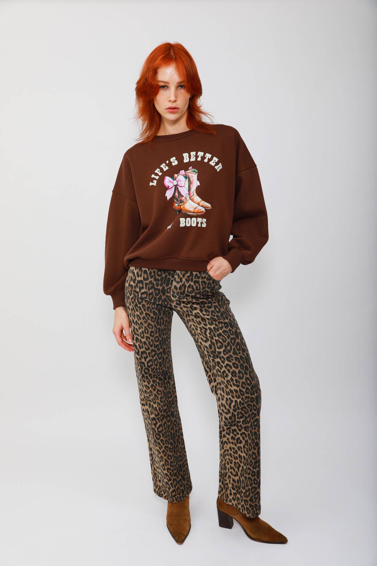 EASY MODE – wholesale Sweatshirt med tryck - Dam – Munkjacka med cowgirl-tryck - 118516