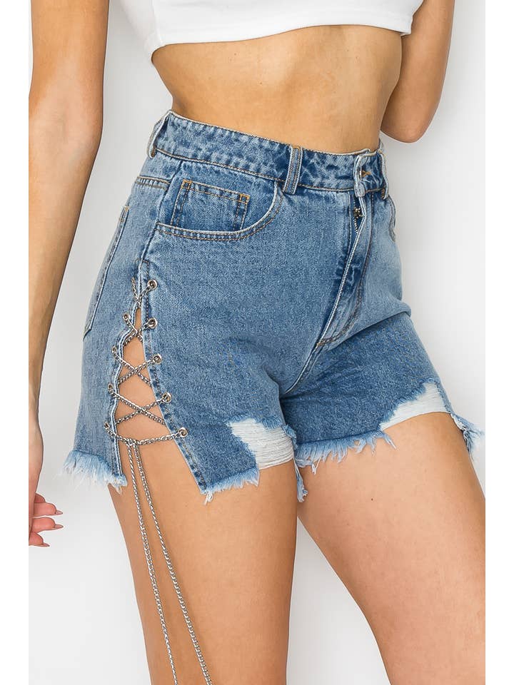 Med Medium Denim Distraherede denimshorts med sidekæde og snørebånd for engroshandel på Faire