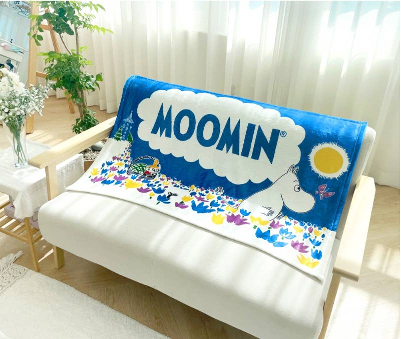 K-Wonderland - Wholesale Throw Blanket - Moomin Illust Warm Cozy Throw Mini Blanket4