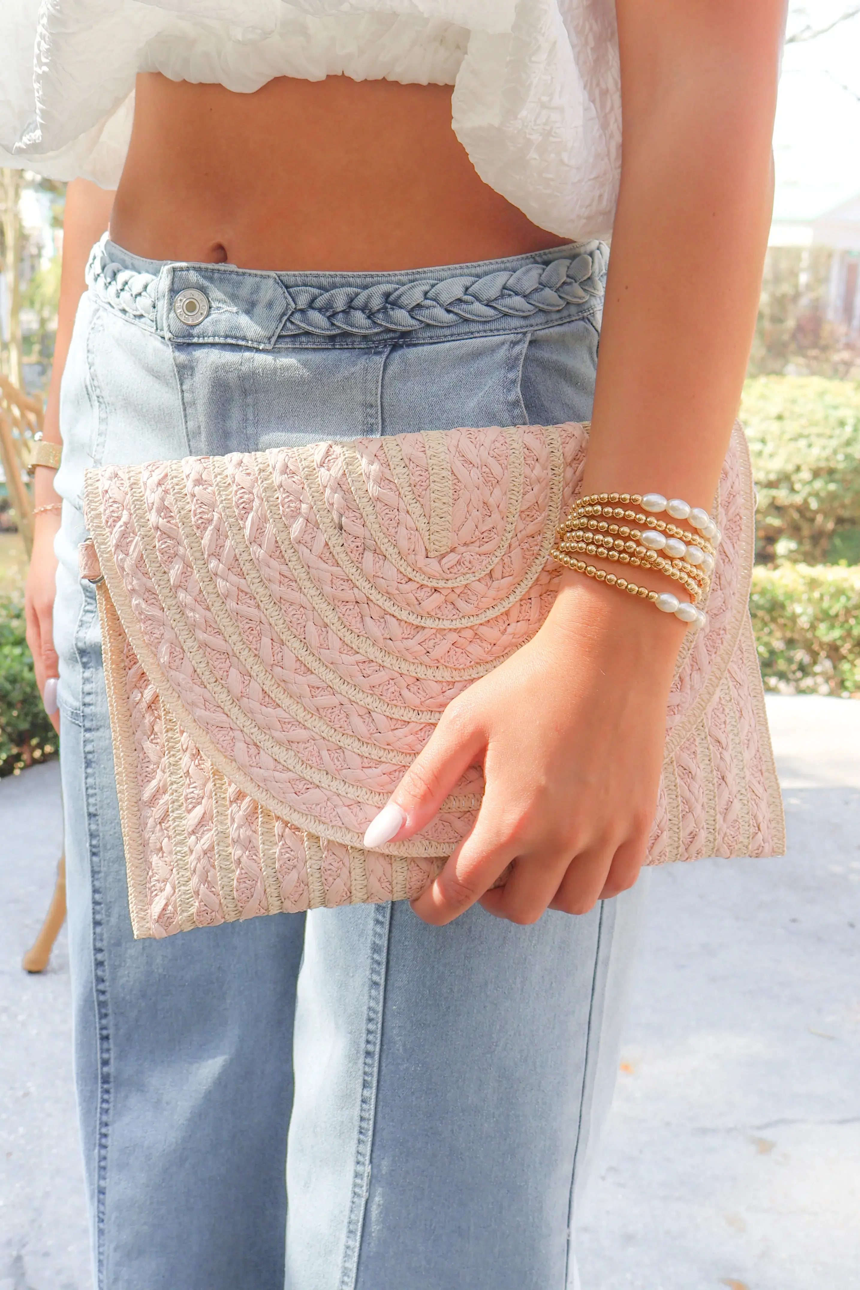 MiMi Wholesale - Wholesale Crossbody Bag - Women's - MB0215 Georgia Striped Straw Crossbody/Clutch1