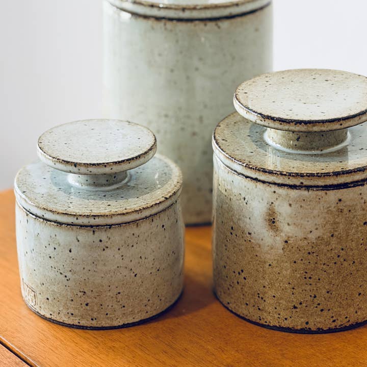 MH STUDIO - Wholesale Jar - Oyster Alto Jars2