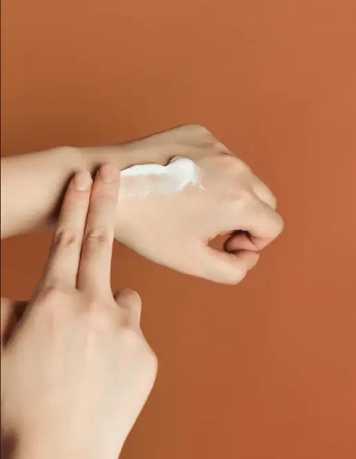 Kosmic - Kbeauty Skincare - Wholesale Facial Moisturizer - [SKIN1004] MADAGASCAR CENTELLA PROBIO-CICA ENRICH CREAM 50ML4