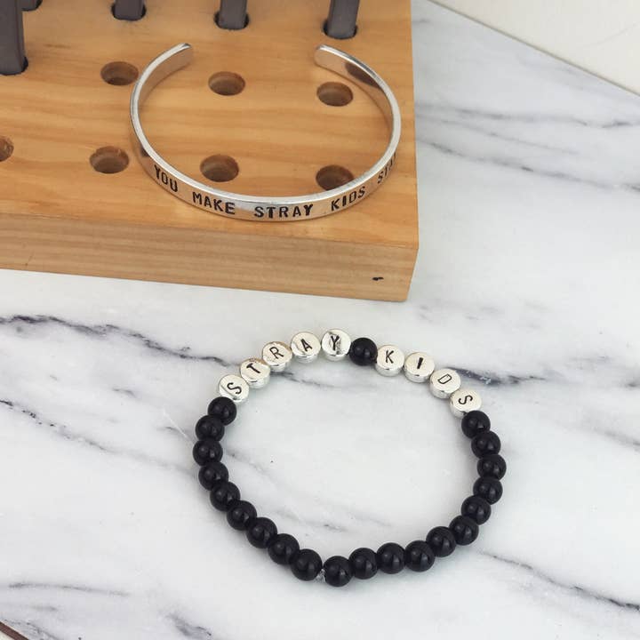 Black Tied – wholesale Beaded bracelet – Stray Kids Bead Bracelet2