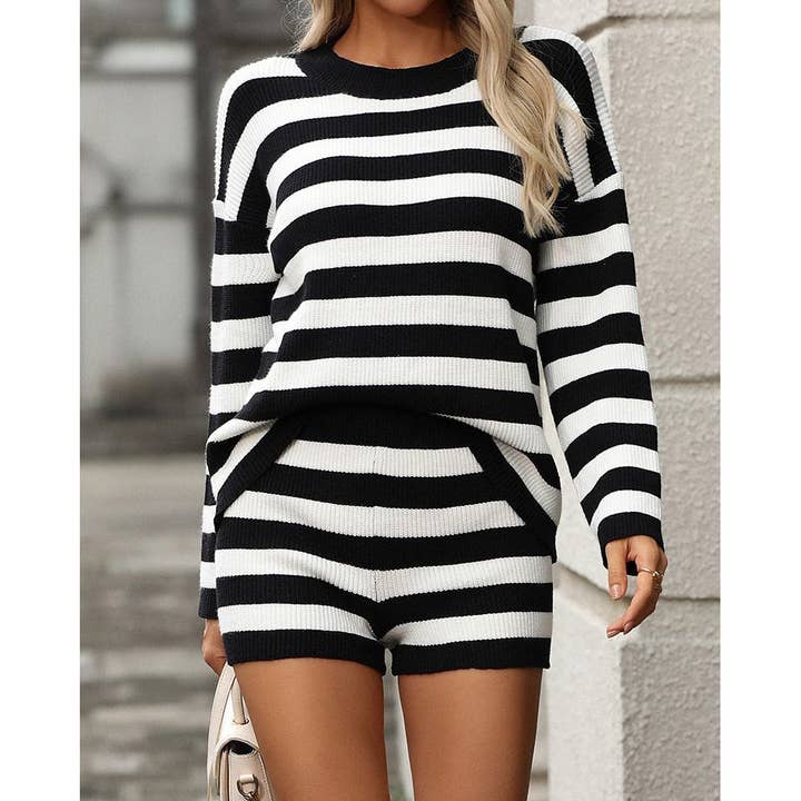 STRIPED TOP AND SHORTS SET for wholesale by Mapcie