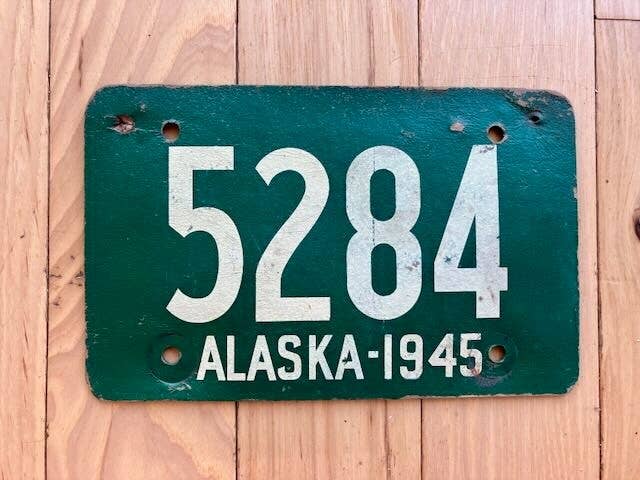 Plaque d'immatriculation en fibre d'Alaska 1945 pour la vente par RusticPlates