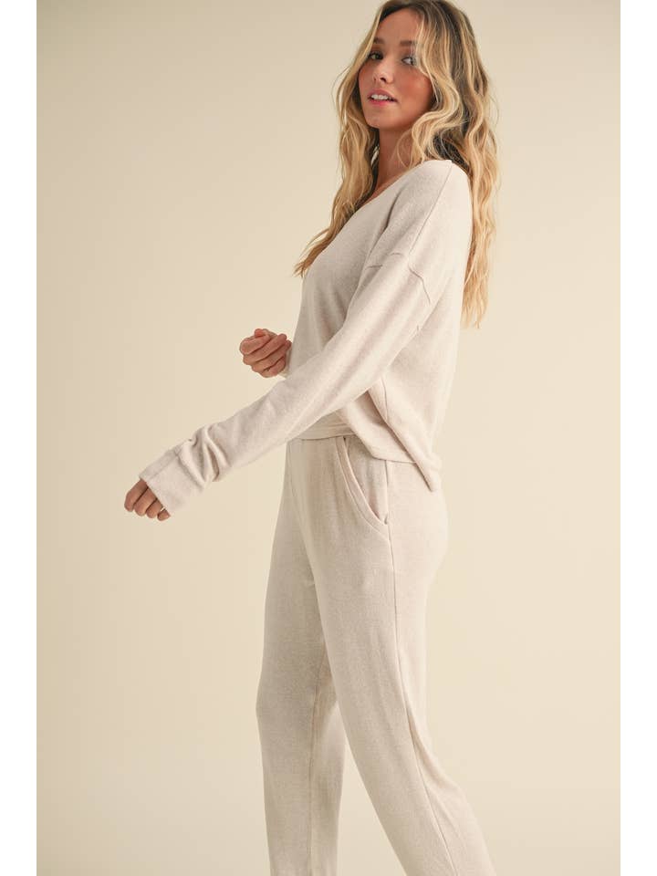 KIMBERLY C - Wholesale Knit Top - Women's - Brushed Hacci Long Sleeve V Neck Top18