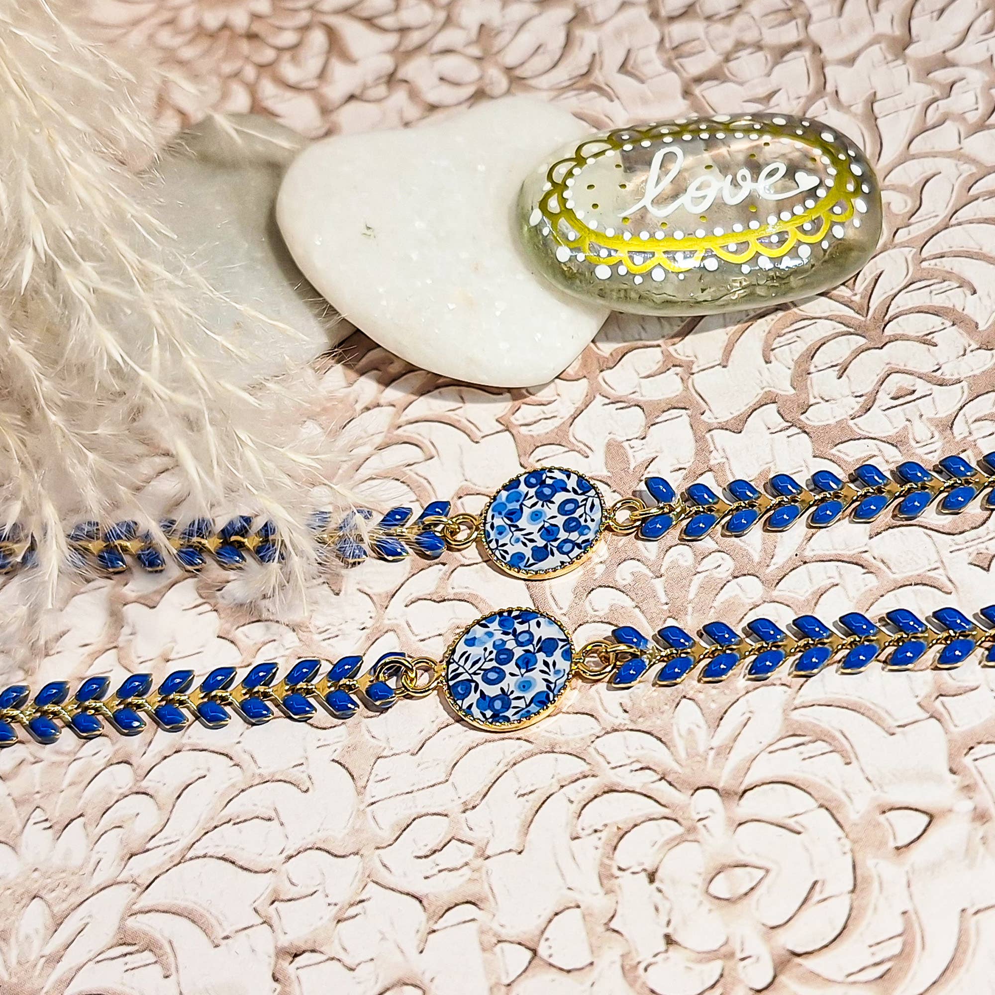 Lydée Déco – wholesale Charm/dangle bracelet – 2 duo flower or art deco bracelets with adjustable chain5