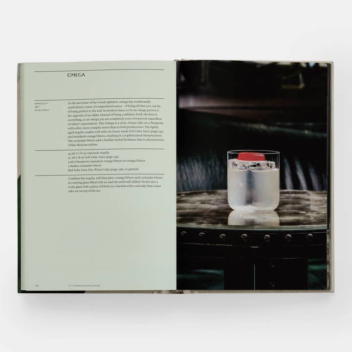 Phaidon - Wholesale Mixology & Beverage - The Connaught Bar: Cocktail Recipes and Iconic Creations4