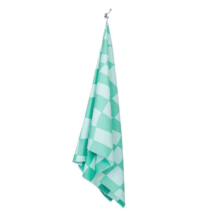 Dock & Bay USA - Wholesale Beach Towel - Dock & Bay Quick Dry Towels - Check Mate