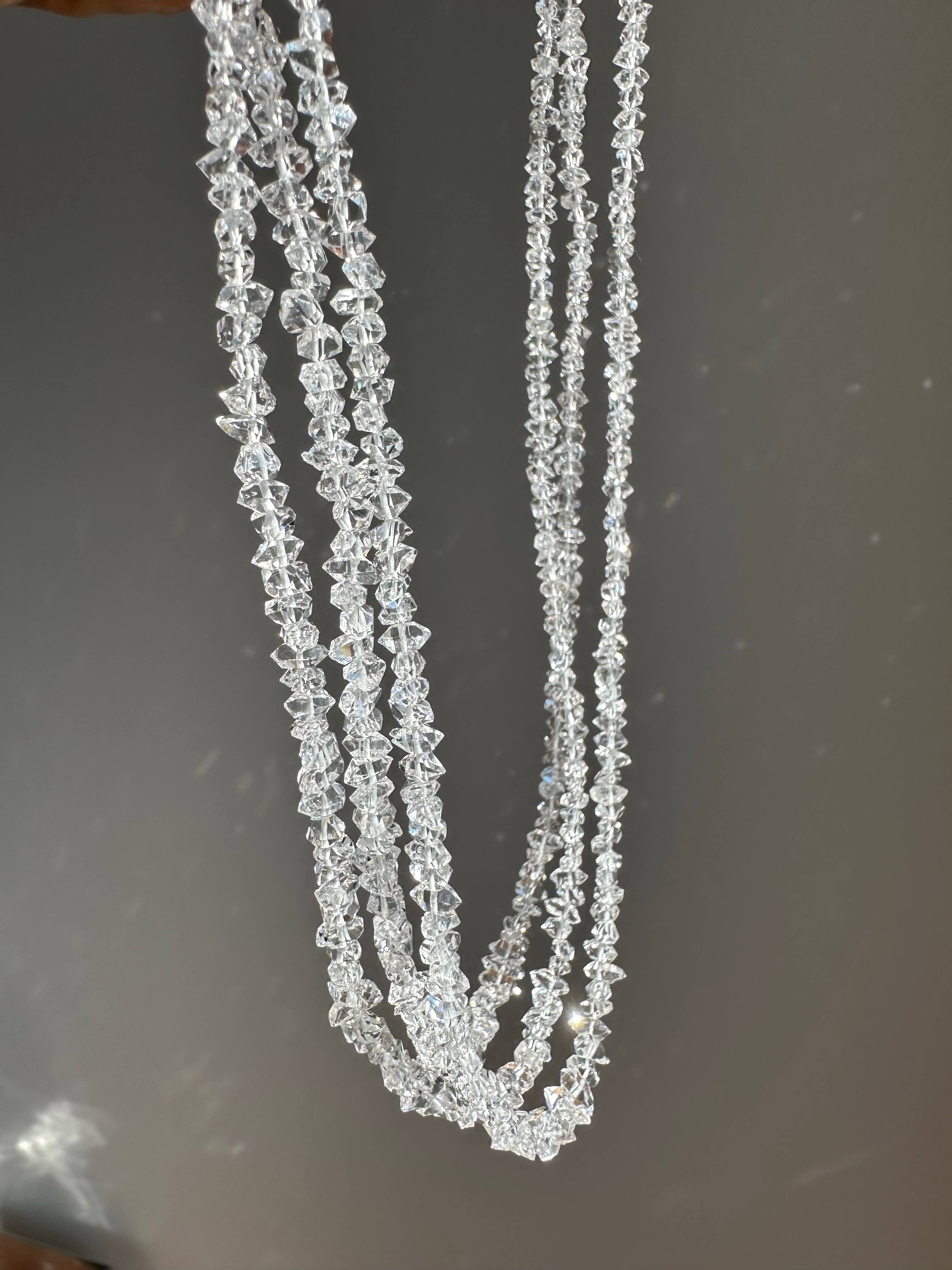 Duidelijk Herkimer diamant ketting | kristalheldere edelstenen | met kralen voor groothandel op Faire1