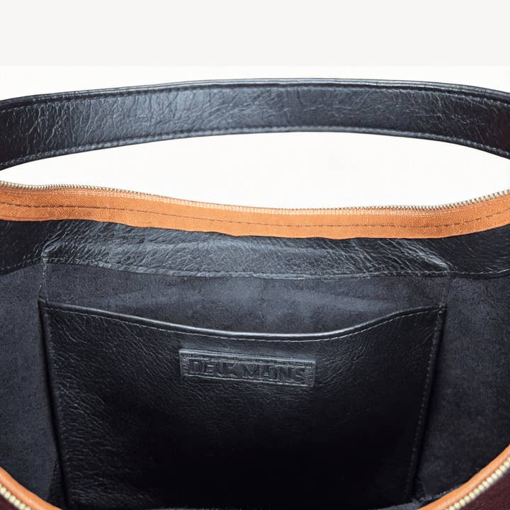 Deux Mains: Haiti Fair Trade - Wholesale Shoulder Bag - Women's - Saddle Shoulder Bag22